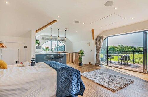 Last Minute Cottages - 1 Bed Cottage in Wickham