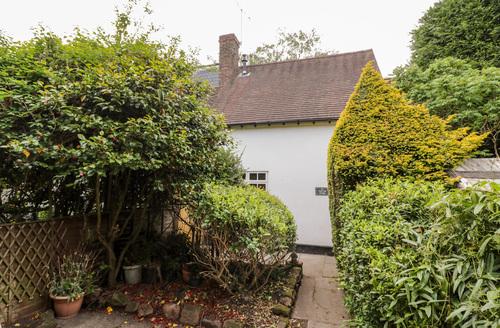 Last Minute Cottages - Hock-tide Cottage