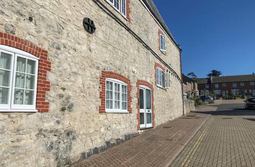 Last Minute Cottages - Brewers Retreat