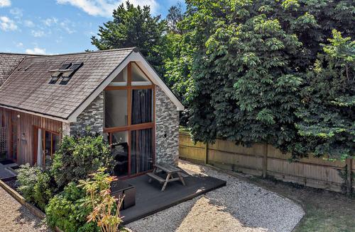 Last Minute Cottages - Shepherd Oak